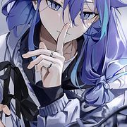 次元墻破了&hellip;25歲的Calgary小時候非常喜歡看漫畫,現(xiàn)在她已經是一名化妝師,能夠將自己喜愛的人物搬到現(xiàn)實中了!